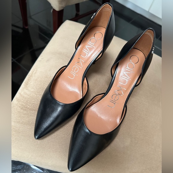 brand new Calvin Klein Womens Gloria Pump - Picture 9 of 12